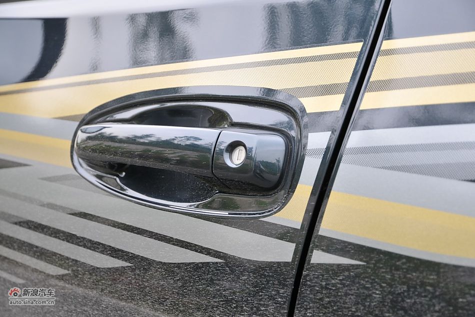 2010款普拉多VX 4.0自动导航版