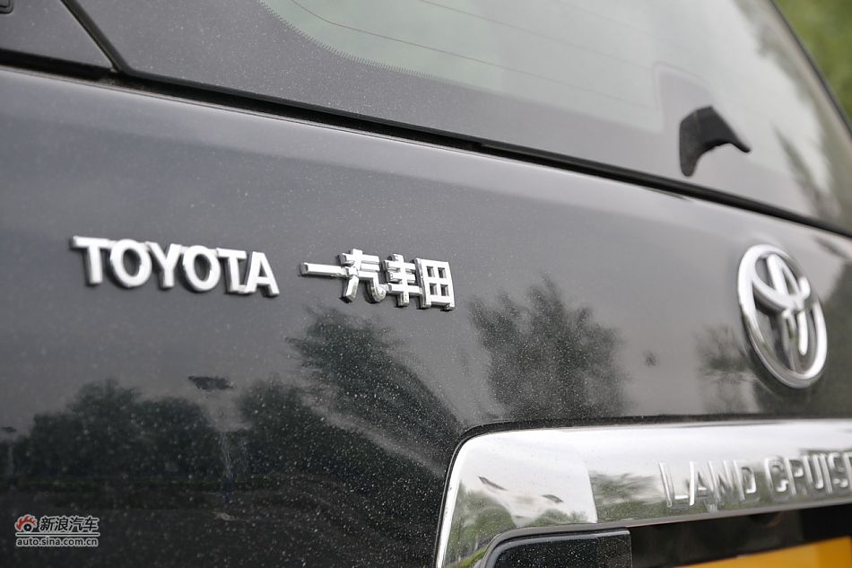 2010款普拉多VX 4.0自动导航版