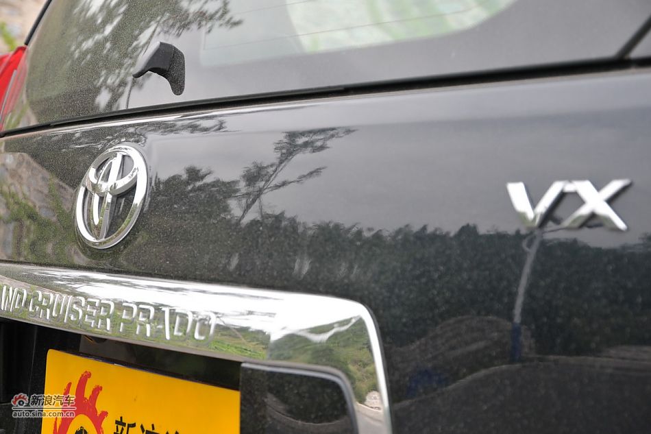 2010款普拉多VX 4.0自动导航版