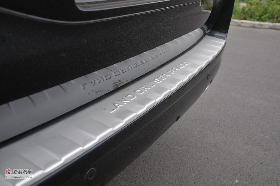 2010款普拉多VX 4.0自动导航版