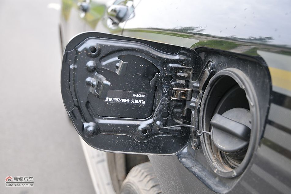 2010款普拉多VX 4.0自动导航版