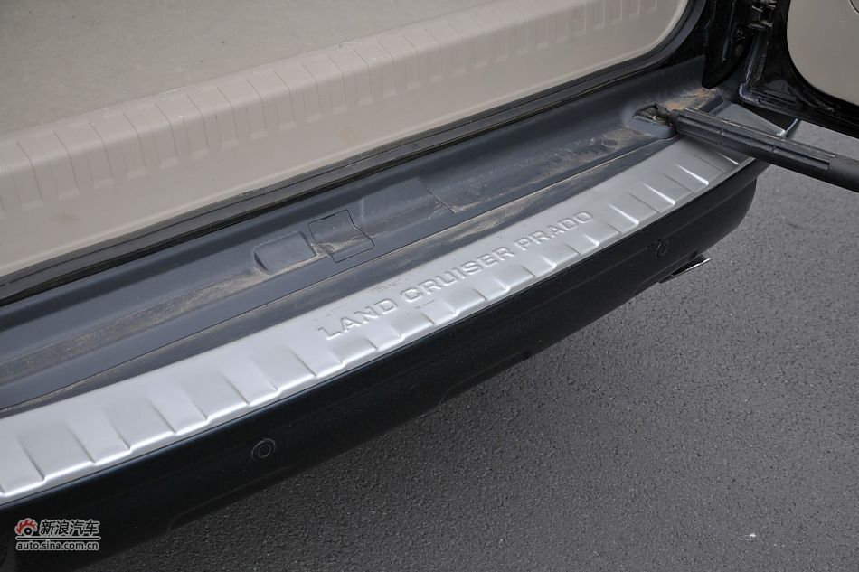 2010款普拉多VX 4.0自动导航版