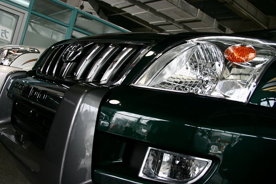 四川丰田普拉多外观