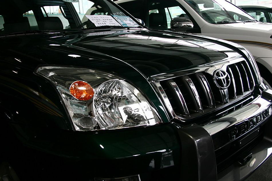 四川丰田普拉多外观