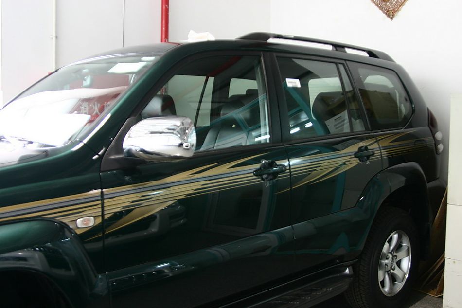 四川丰田普拉多外观