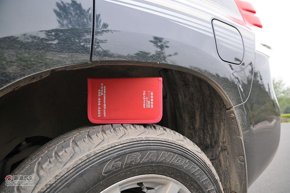 2010款普拉多VX 4.0自动导航版