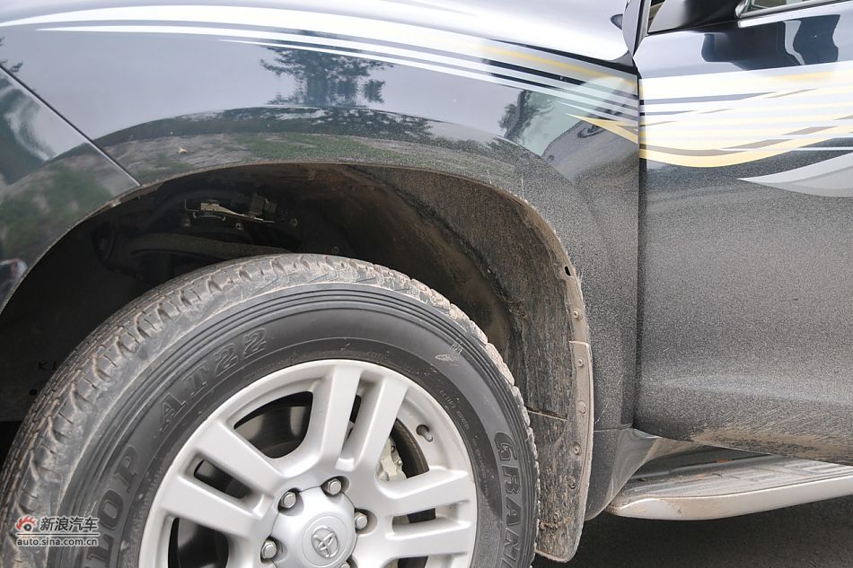 2010款普拉多VX 4.0自动导航版