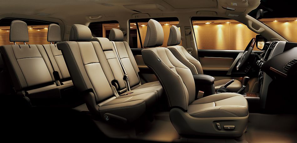 一汽丰田新普拉多座椅