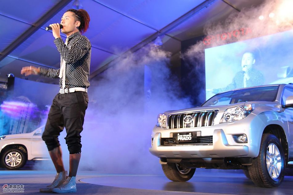 特邀嘉宾黄征先生