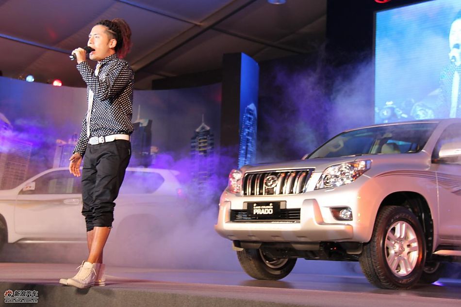 特邀嘉宾黄征先生