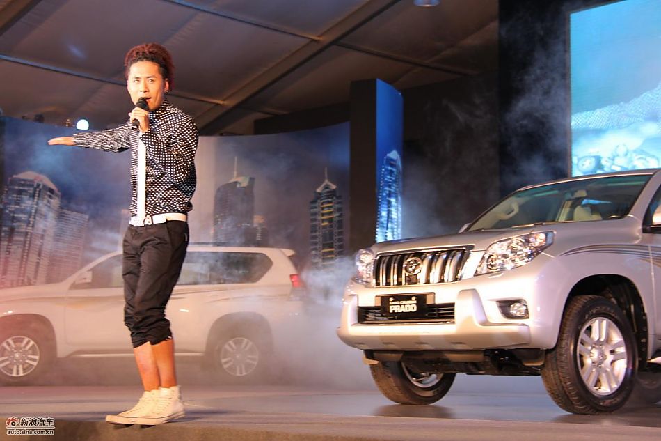 特邀嘉宾黄征先生