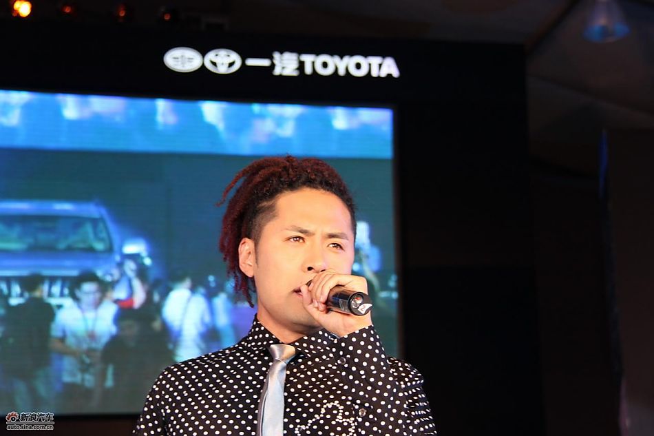 特邀嘉宾黄征先生