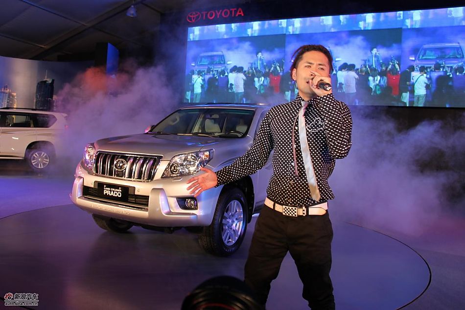 特邀嘉宾黄征先生