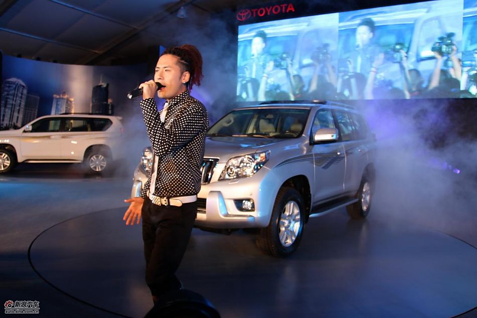 特邀嘉宾黄征先生