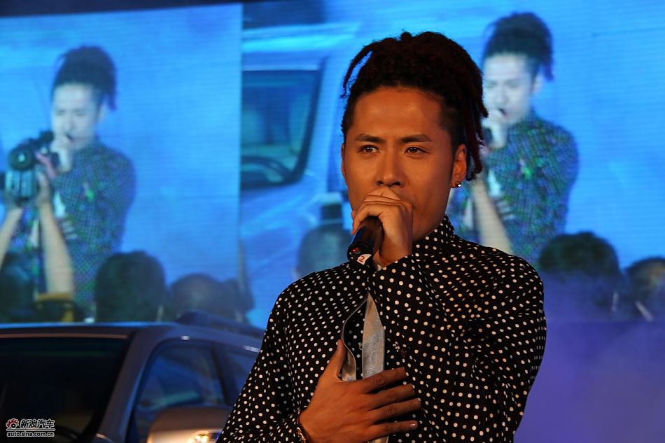 特邀嘉宾黄征先生