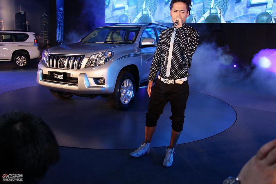 特邀嘉宾黄征先生