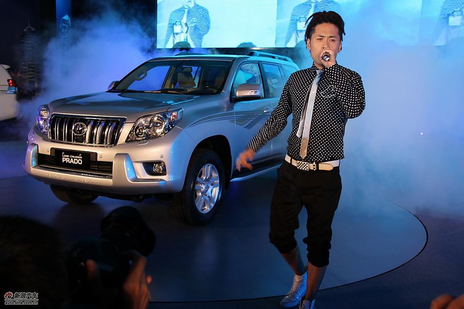 特邀嘉宾黄征先生