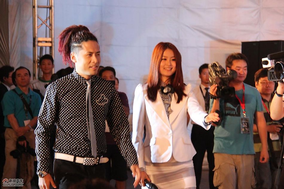 特邀嘉宾黄征先生