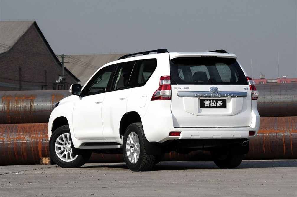 2014款 4.0L AT VX NAVI 外观