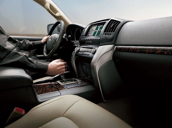 LAND CRUISER 200¿·