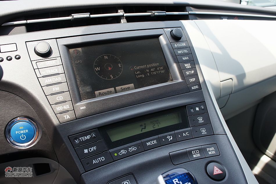 外插充电式混合动力普锐斯