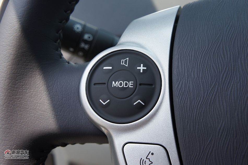 外插充电式混合动力普锐斯