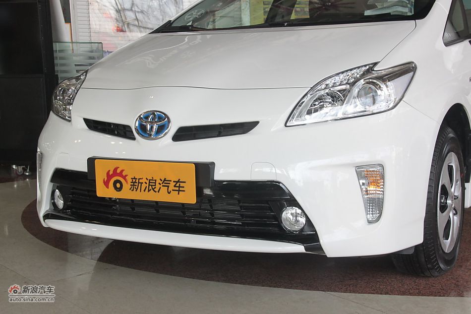 2012款普锐斯混动CVT豪华先进型