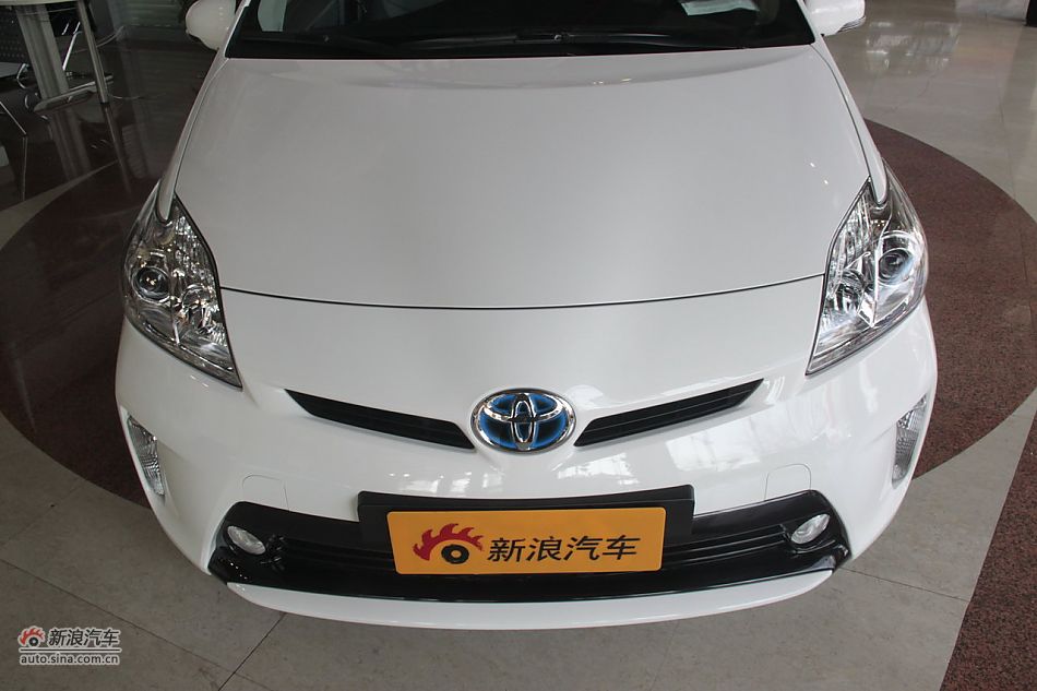 2012款普锐斯混动CVT豪华先进型