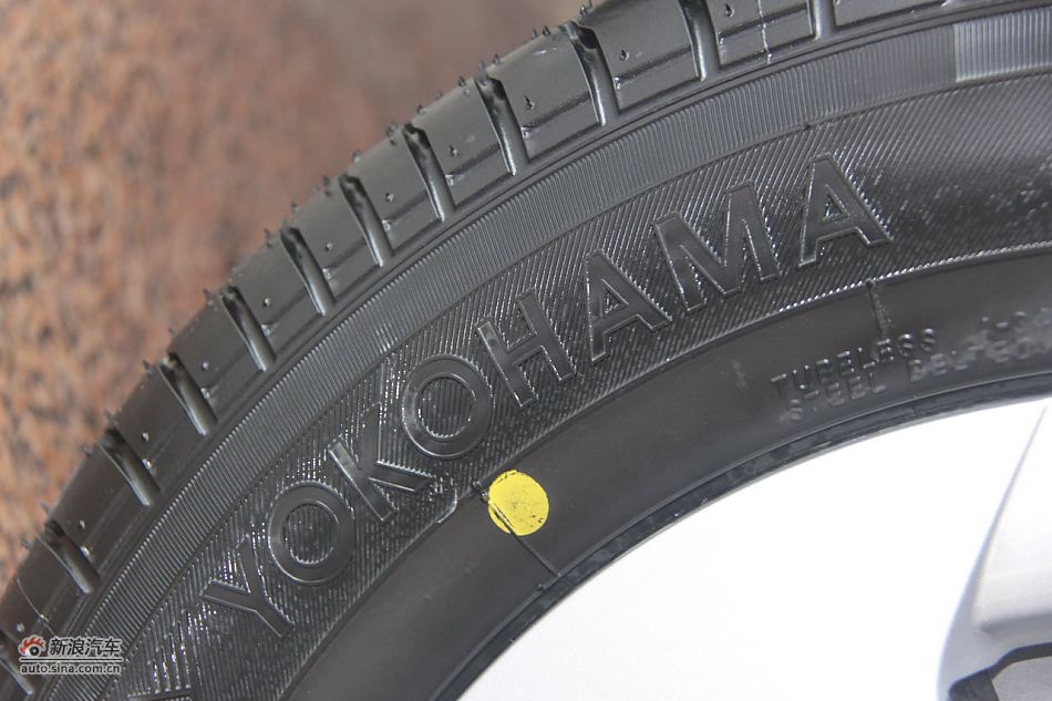 2012款普锐斯混动CVT豪华先进型