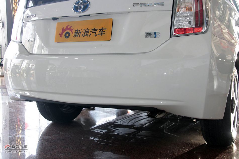 2012款普锐斯混动CVT豪华先进型