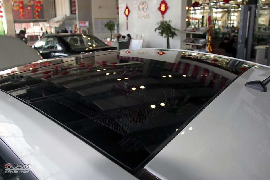 2012款普锐斯混动CVT豪华先进型