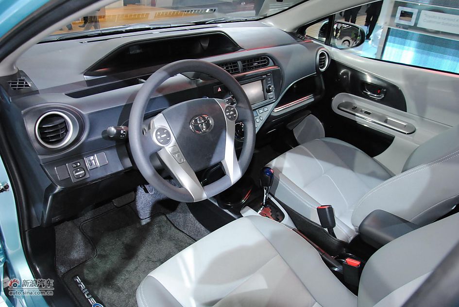 丰田普瑞斯C概念车