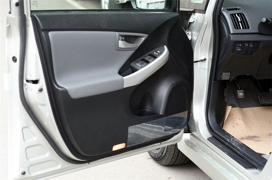 2012款普锐斯CVT标准版