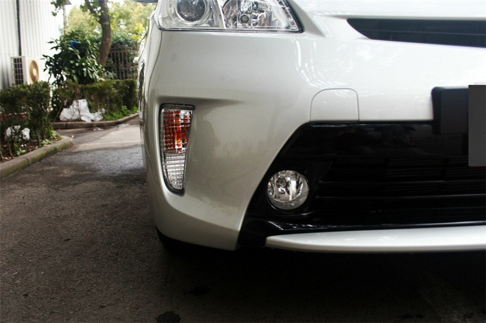 2012款普锐斯CVT标准版