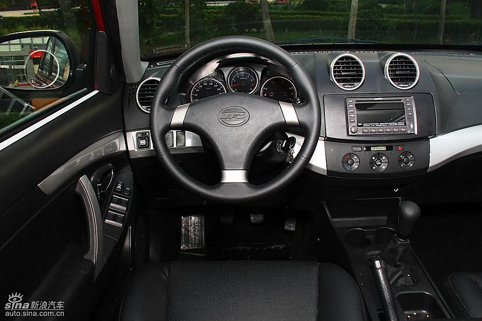 永源UFO-A380实拍图 内饰