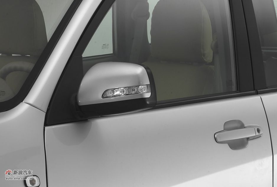 2010款永源A380五门版外观细节