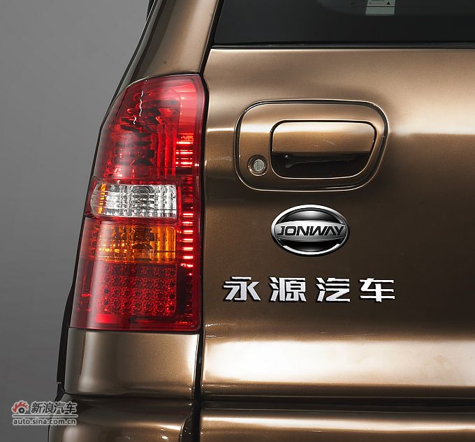 2010款永源A380五门版外观细节