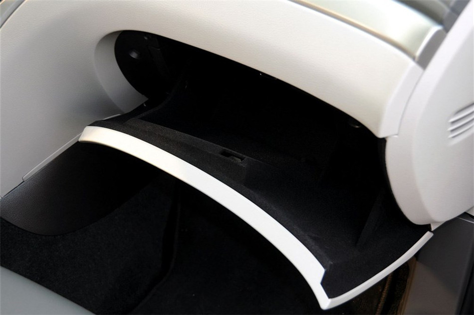 2011款 3.6L AT 7座基本型 内饰