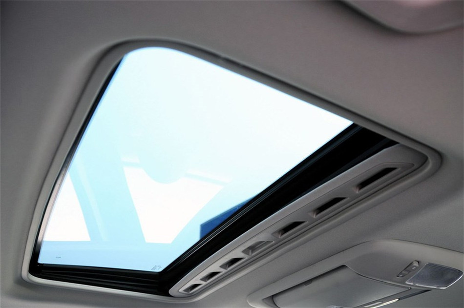 2011款 3.6L AT 7座基本型 座椅空间