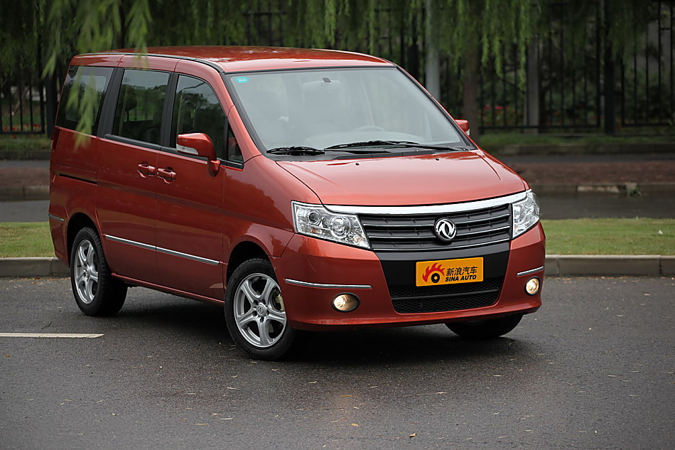 郑州日产帅客图片