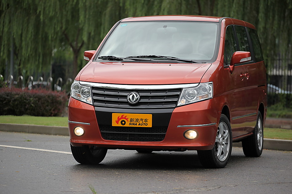 郑州日产帅客图片