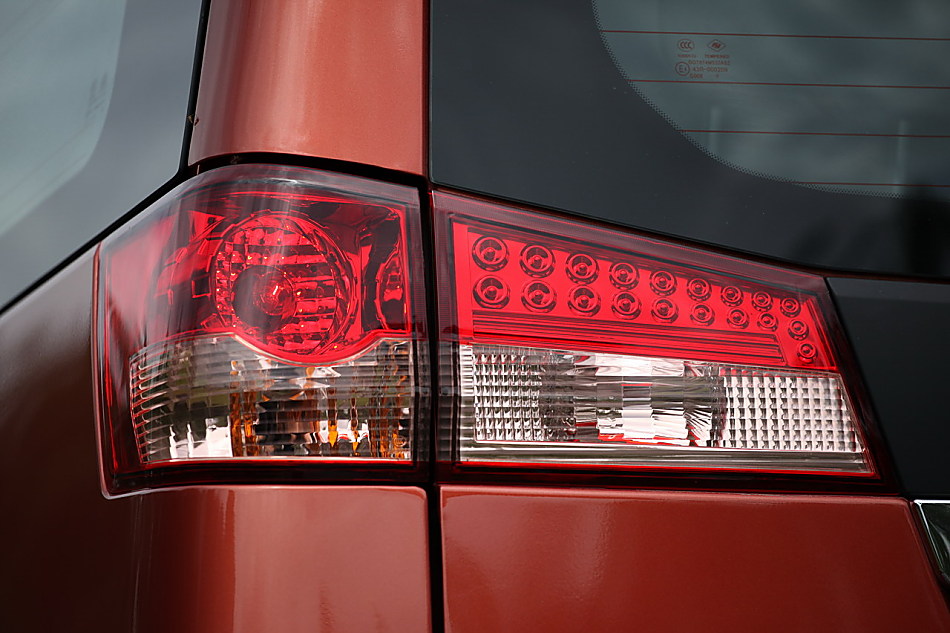 郑州日产帅客图片