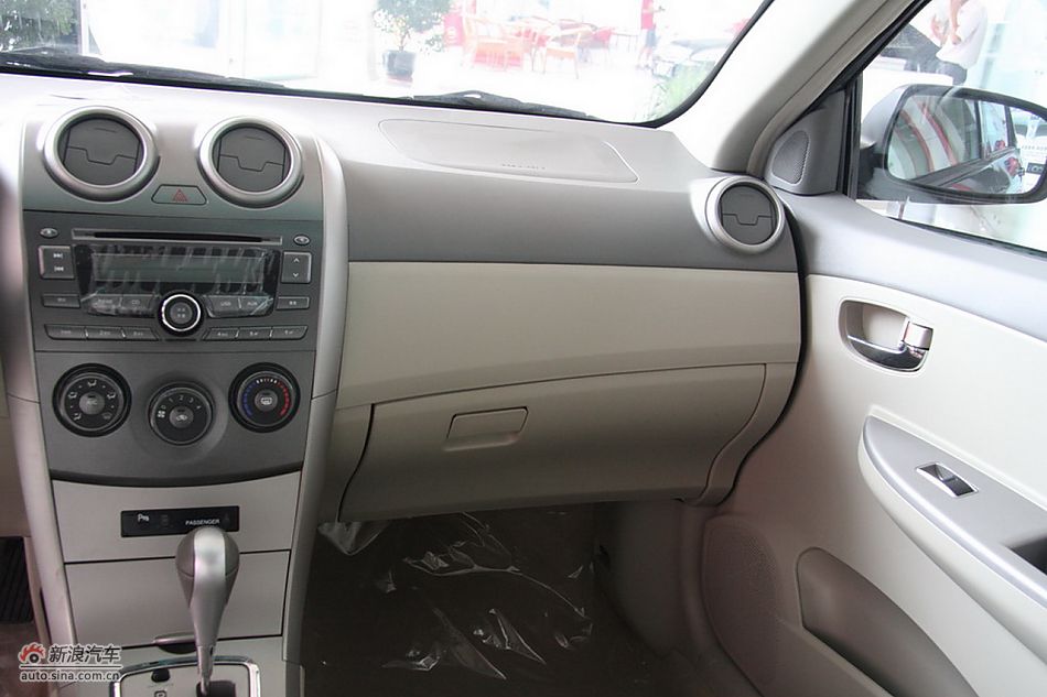 内饰及内部细节