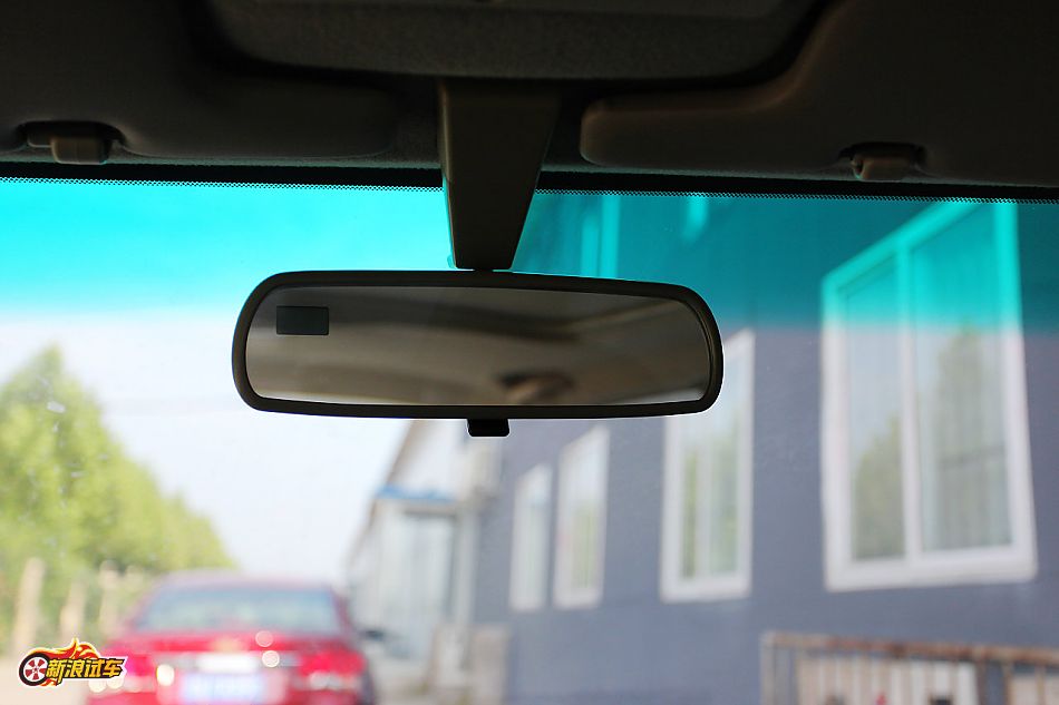 比亚迪G3手动豪雅型GLX-i内饰图片