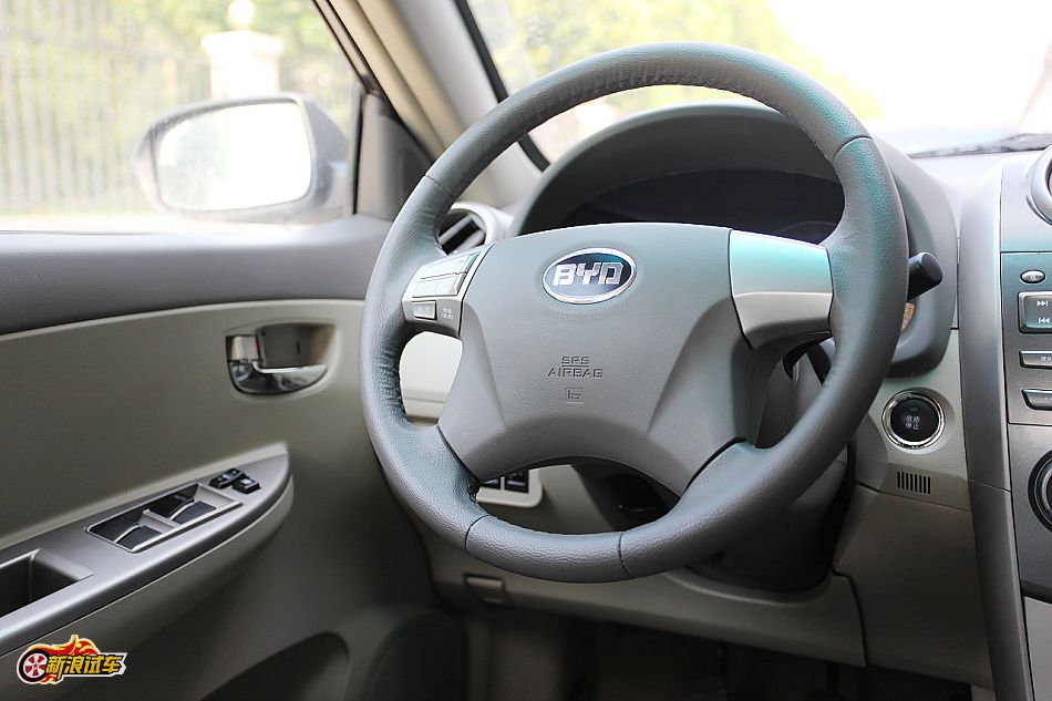 比亚迪G3手动豪雅型GLX-i内饰图片