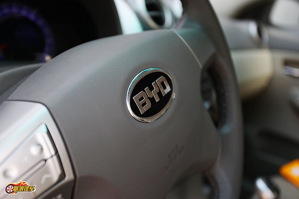 比亚迪G3手动豪雅型GLX-i内饰图片