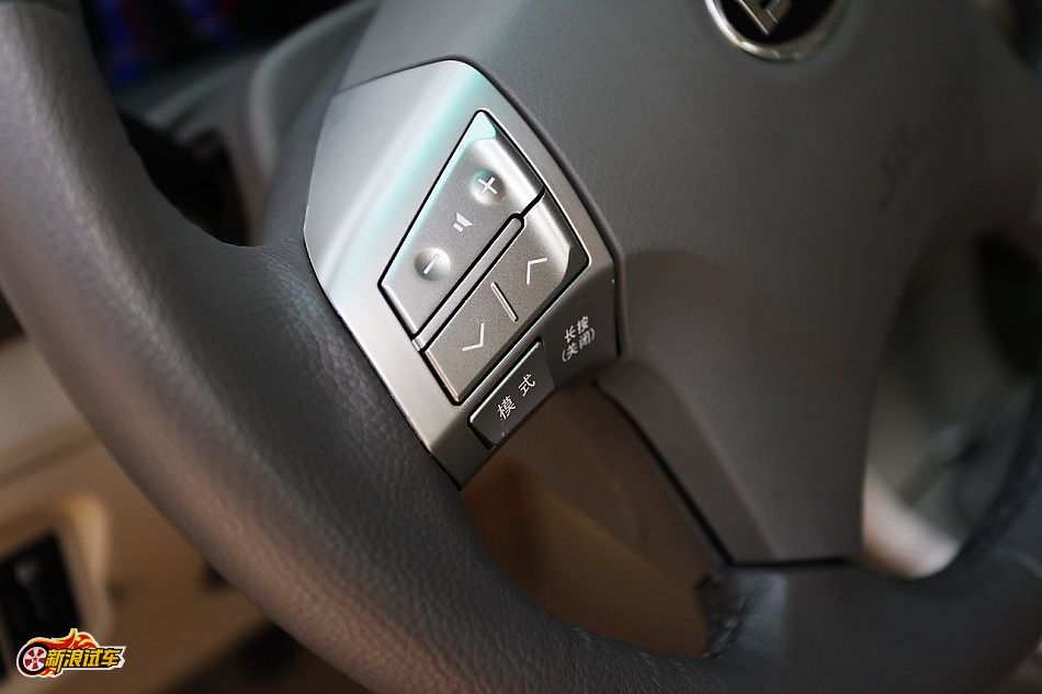 比亚迪G3手动豪雅型GLX-i内饰图片