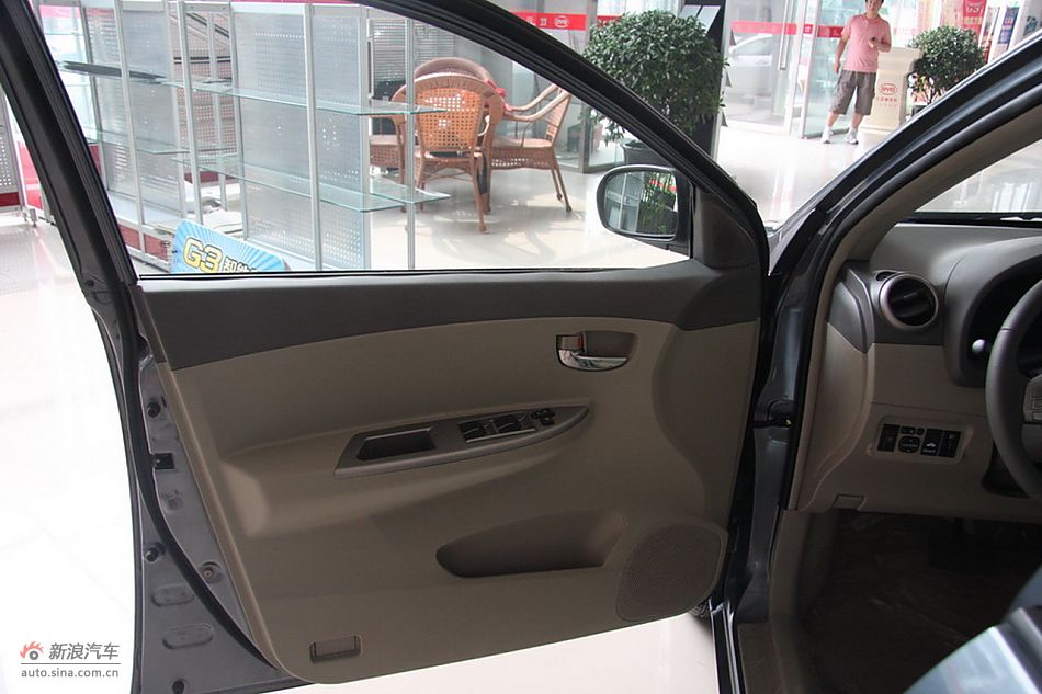 内饰及内部细节