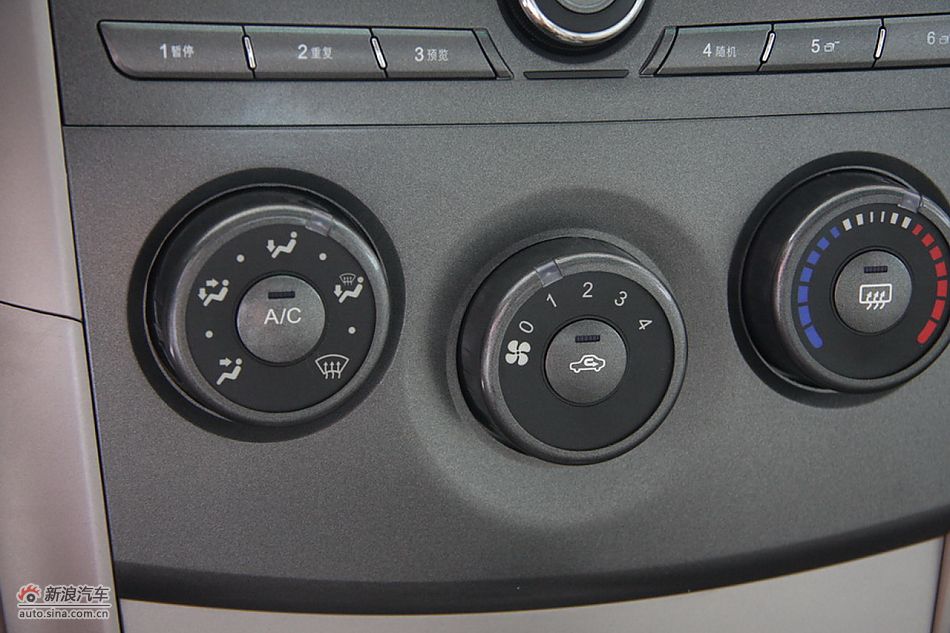 内饰及内部细节