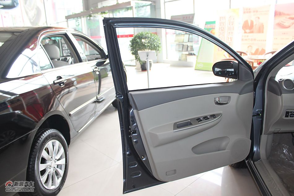 内饰及内部细节